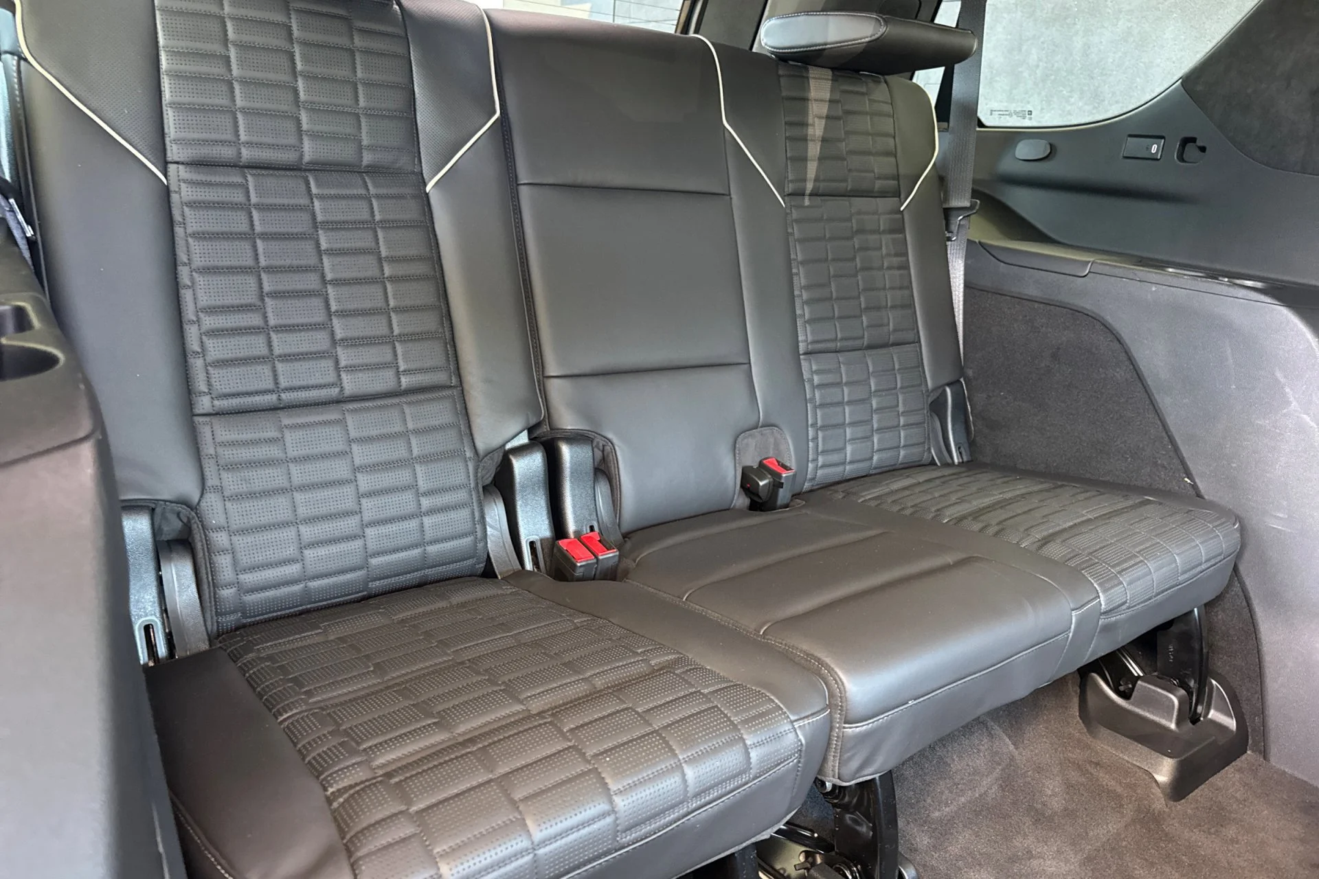Used 2023 Black Raven Cadillac AWD V-Series image 18