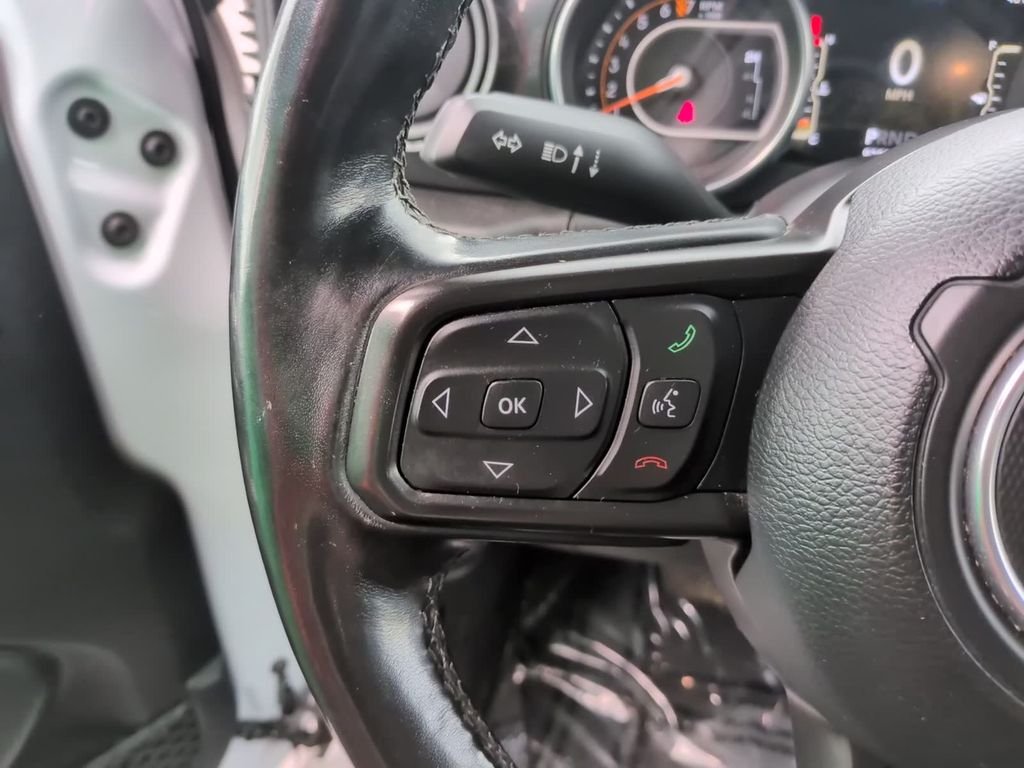 Used 2020 White Jeep Unlimited Sport Altitude image 21