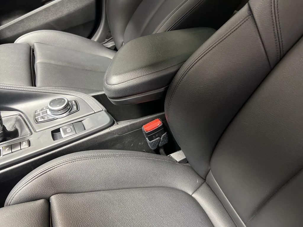 Used 2022 Black BMW xDrive28i image 26