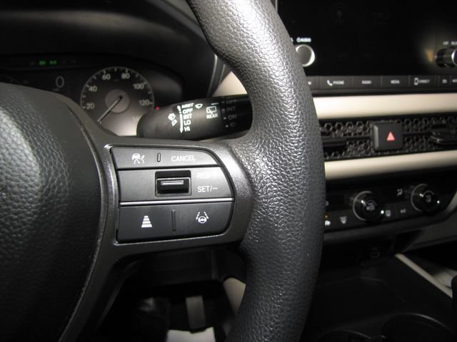 Certified Used 2025 Lunar Silver Metallic Honda LX image 35