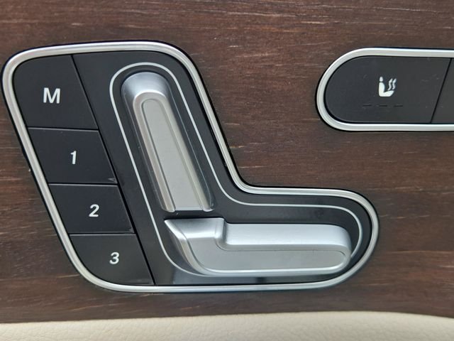 Used 2020  Mercedes-Benz CLA 250 image 16