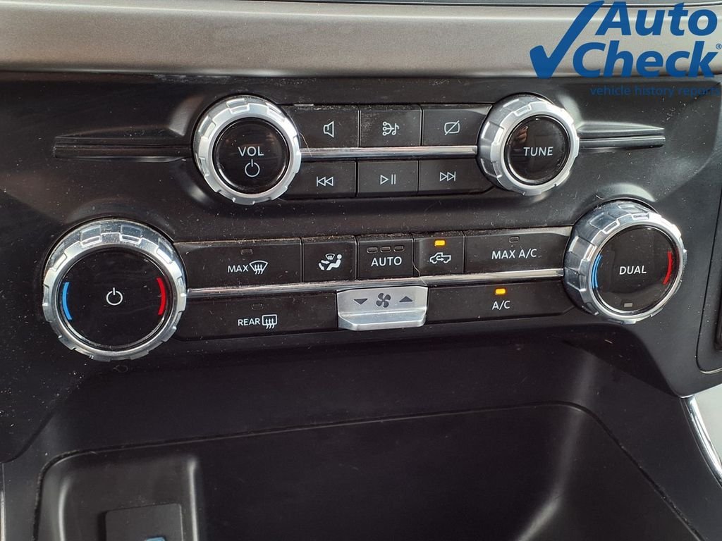 Used 2024 White Ford XLT image 15