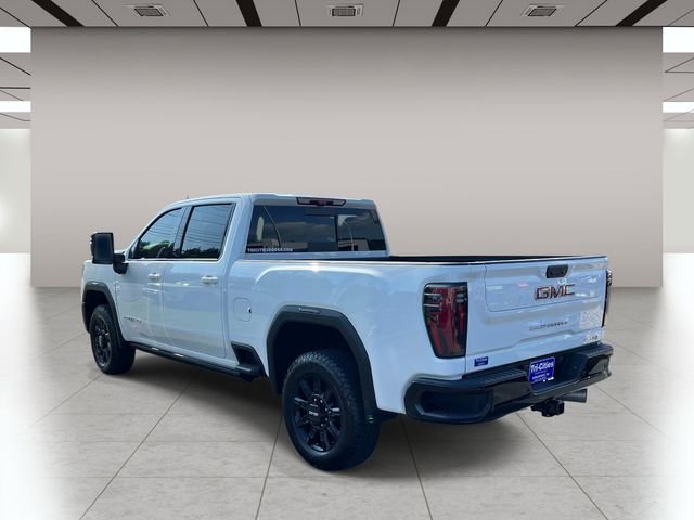 Used 2025 White GMC AT4 image 7