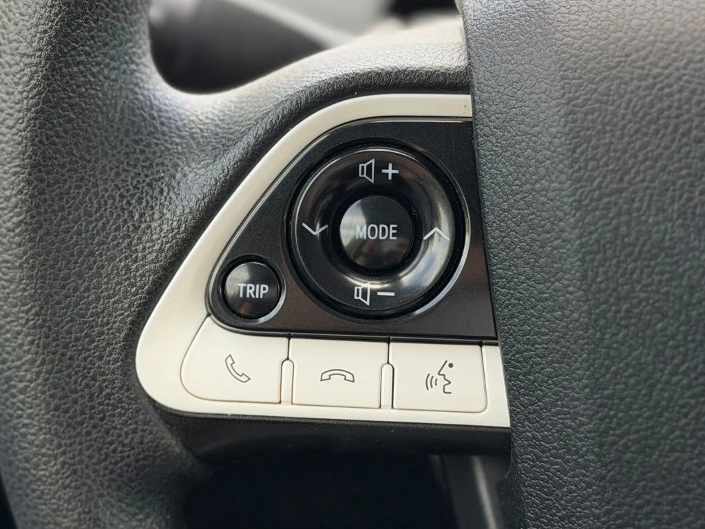 Used 2016 Beige Toyota Two image 8