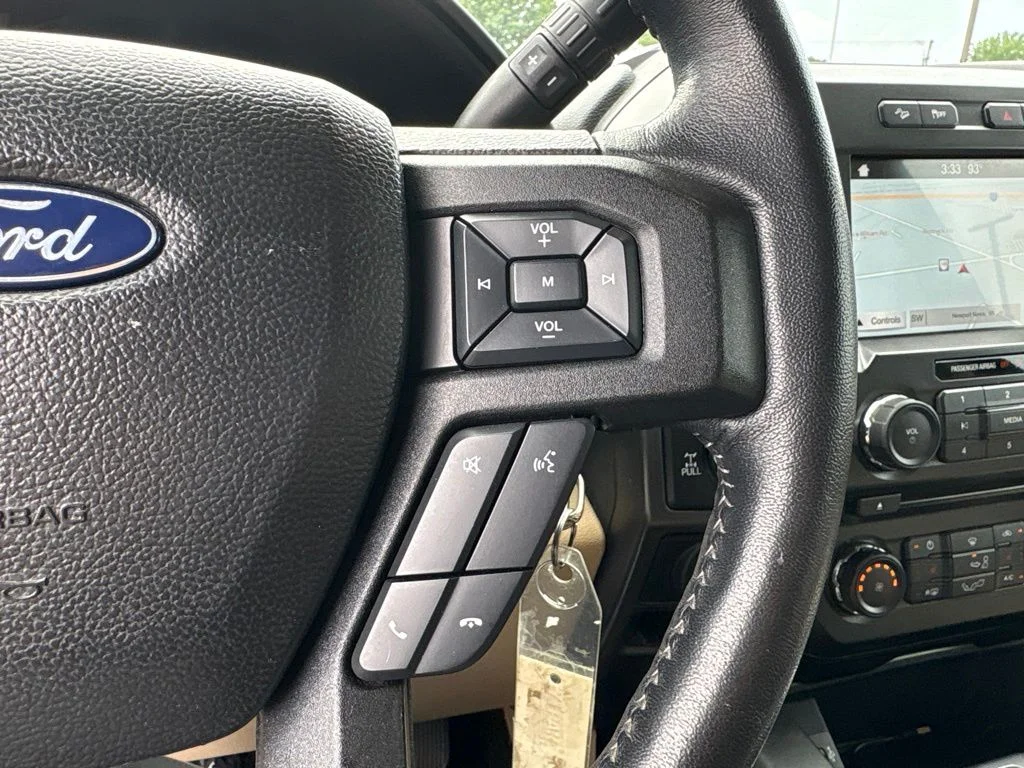 Used 2018 Red Ford XLT image 24