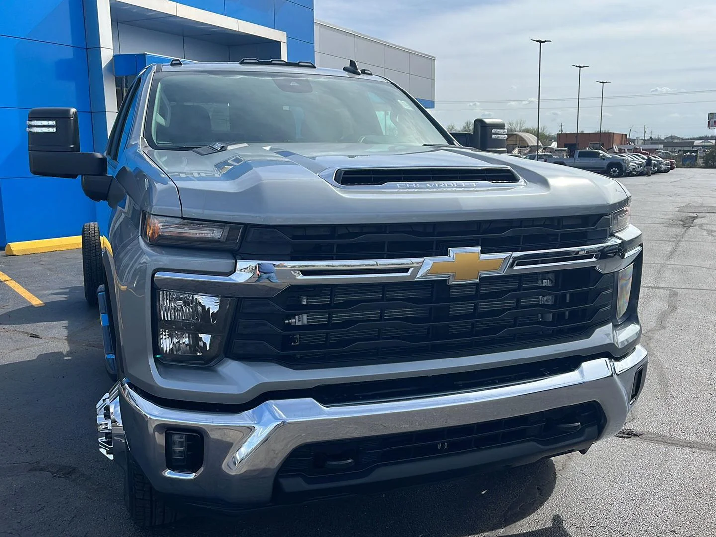 2026 Chevrolet Silverado 3500 HD LT - Photo 8