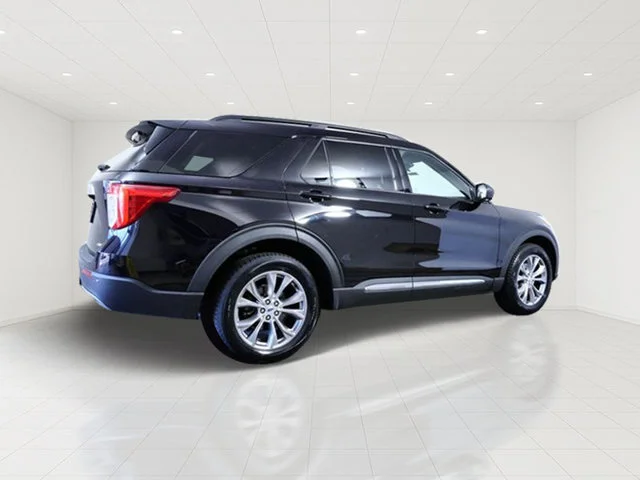 Certified Used 2023 Black Ford XLT image 7
