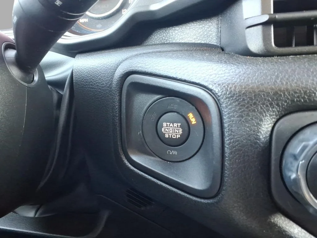 Used 2024 Gray Jeep Sport S image 23