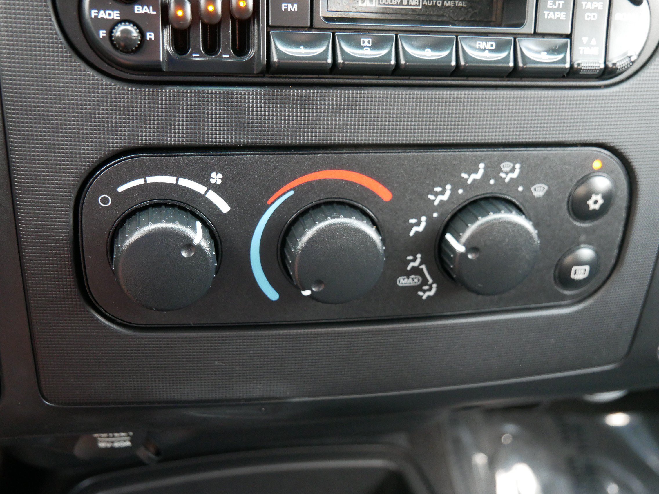Used 2001 Blue Dodge SLT image 23