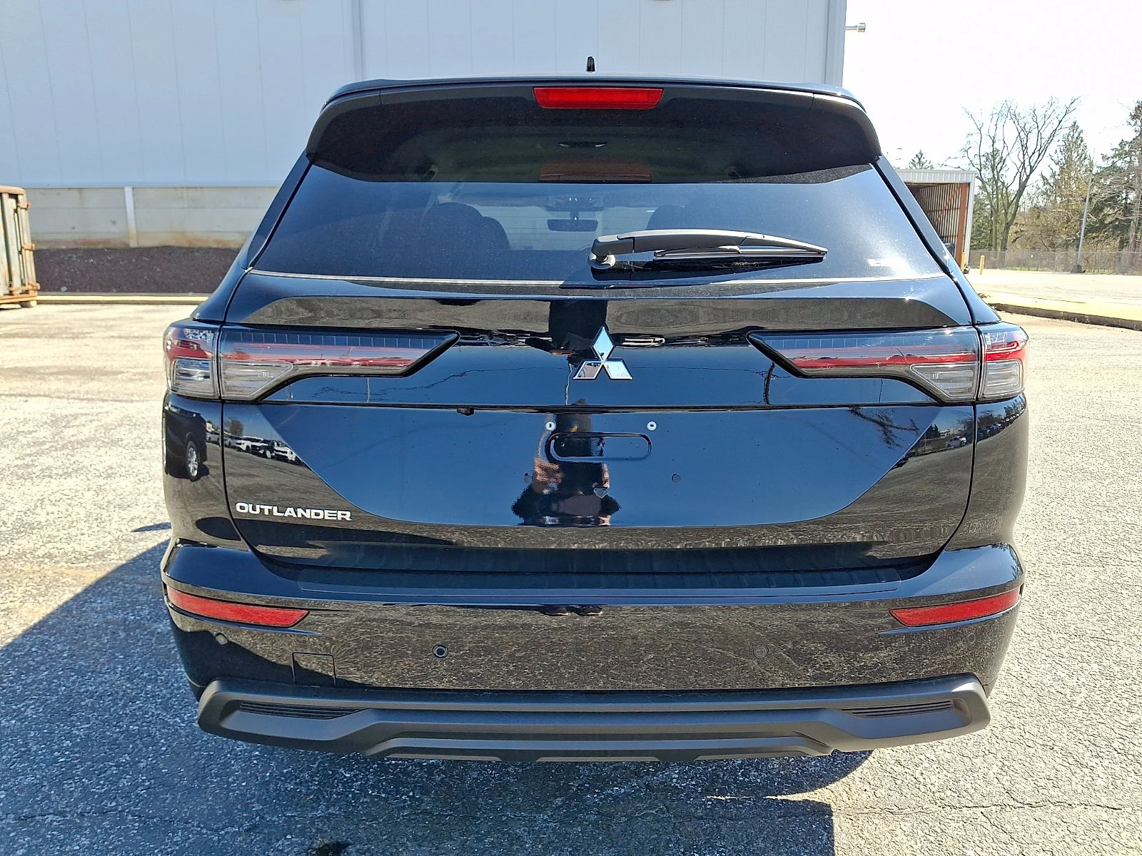 New 2026 Black Mitsubishi ES image 7