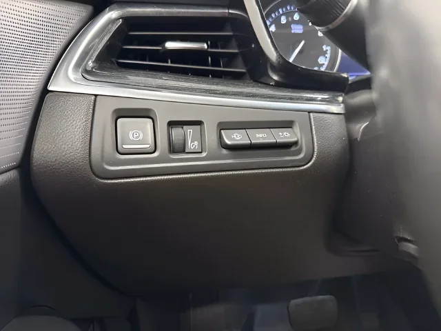 Used 2022 Gray Cadillac Premium Luxury image 21