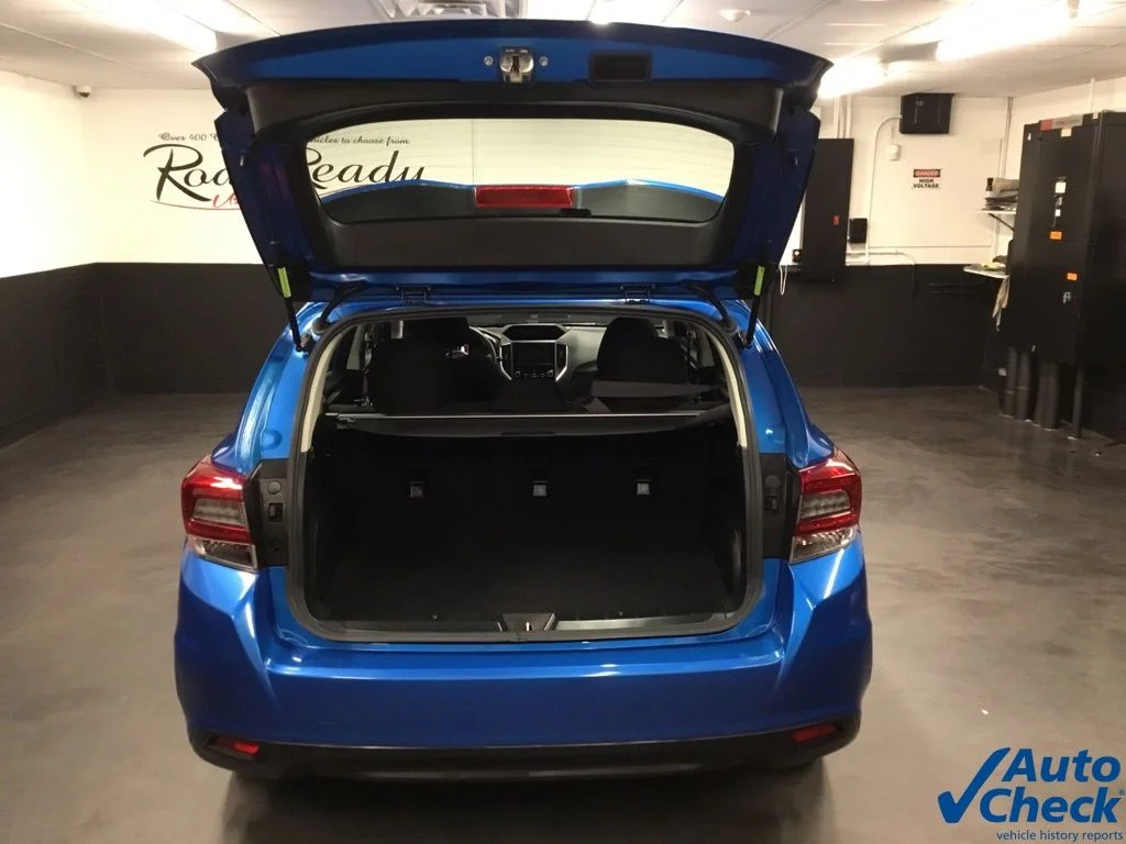 Used 2020 Blue Subaru Premium image 12