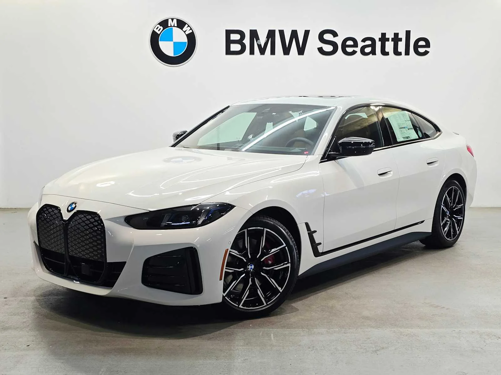 2026 BMW i4 40