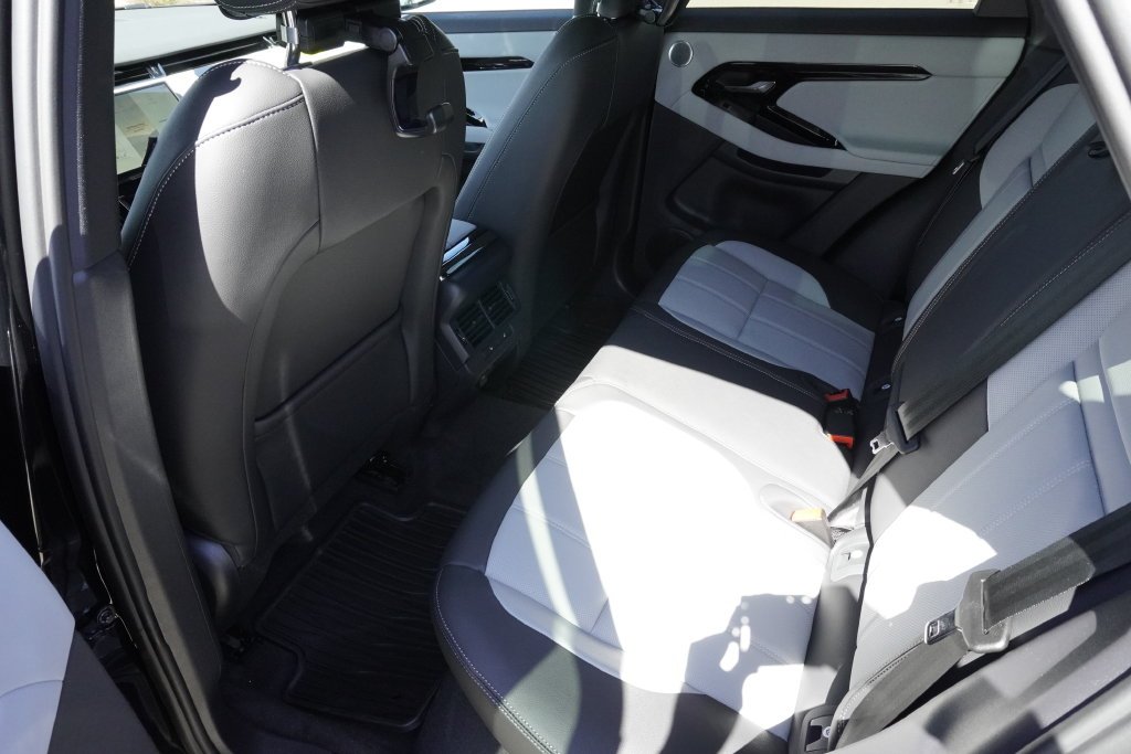New 2026 Santorini Black Land Rover Hoxton Edition image 29