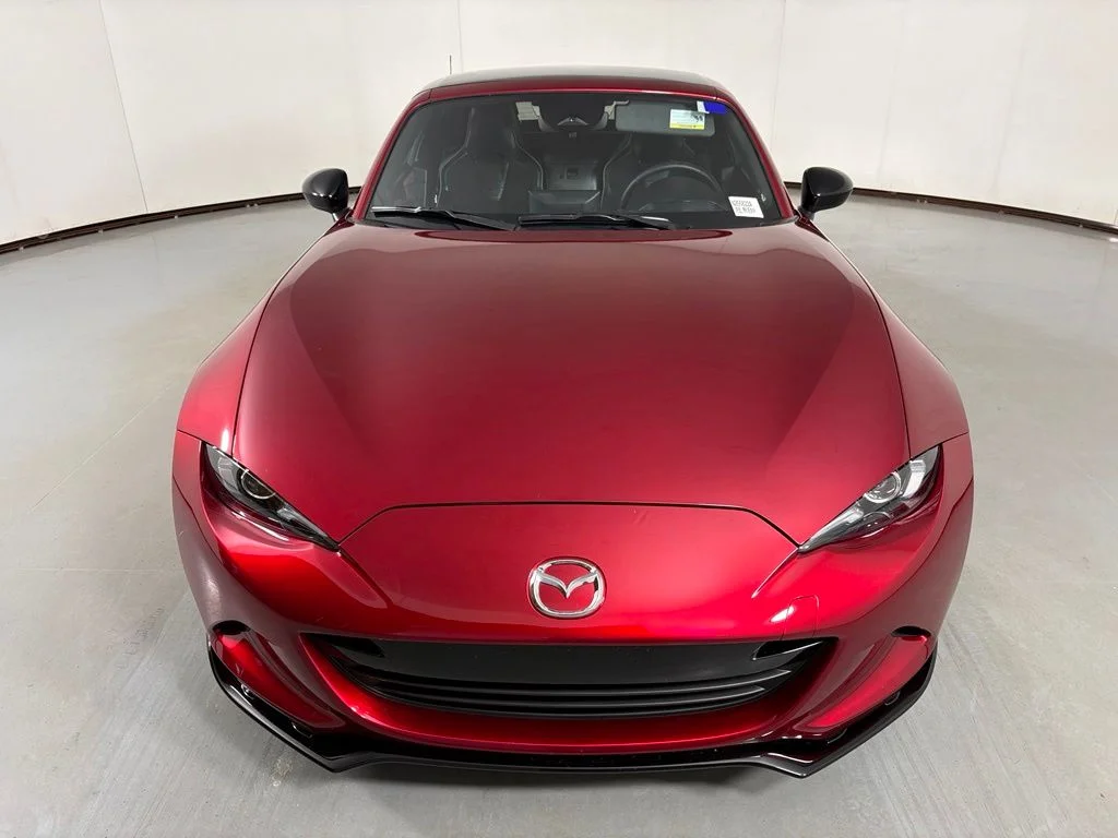 Used 2025 Red Mazda Club image 4