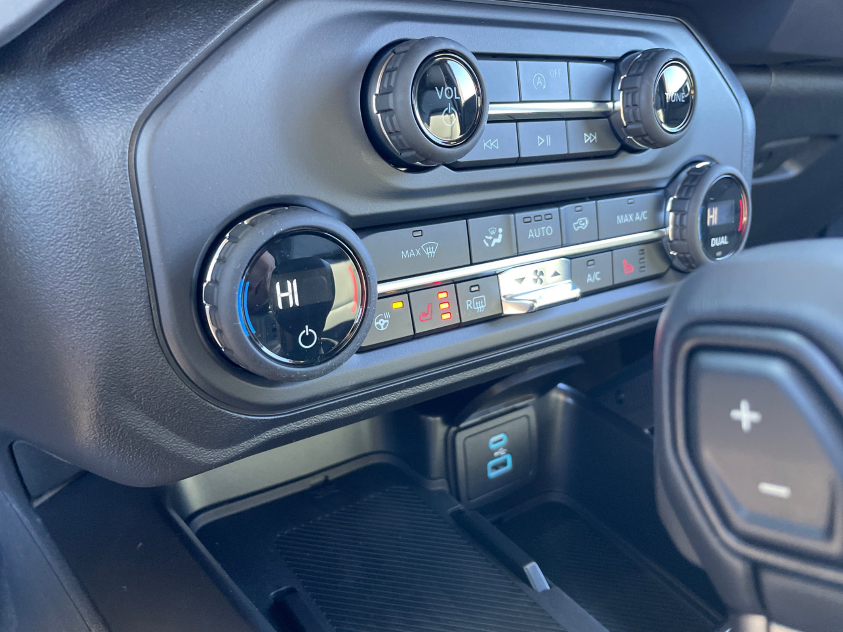 2025 Ford Bronco 4-Door Outer Banks - Photo 26