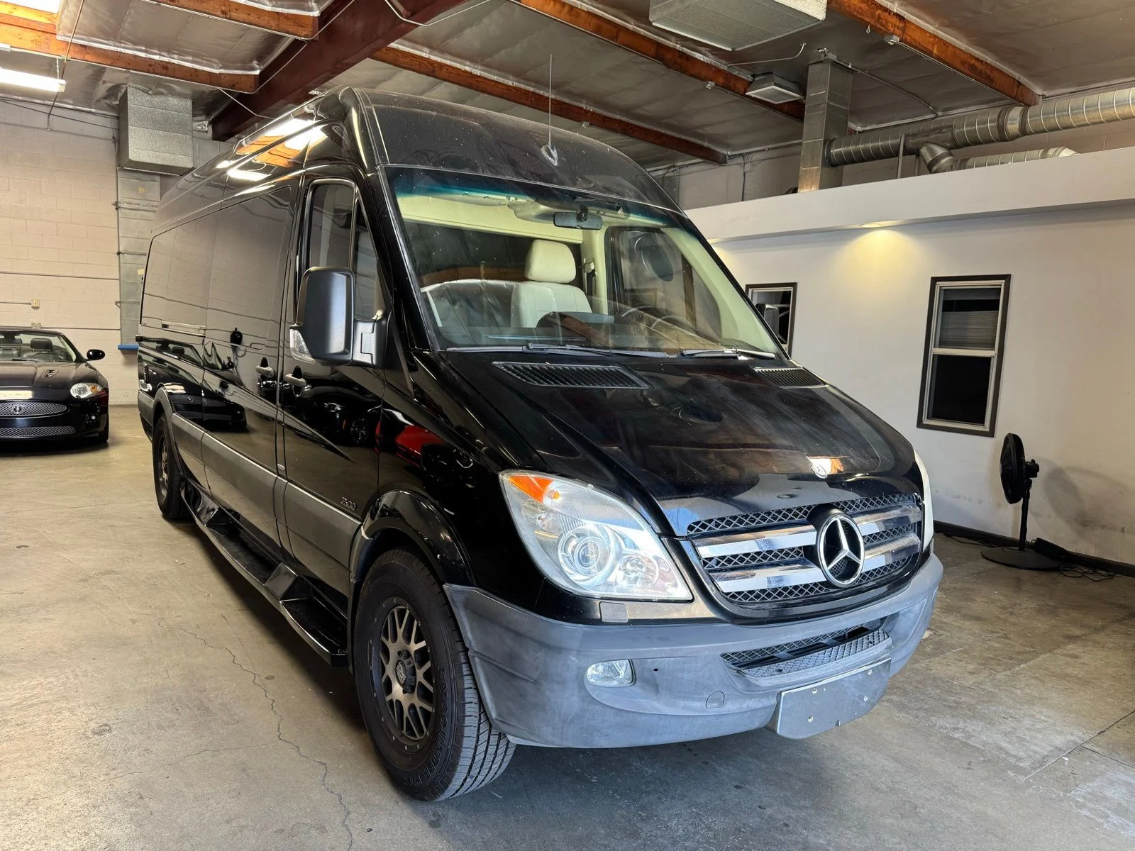 2013 Mercedes-Benz Sprinter 2500 170 WB High Roof's photo