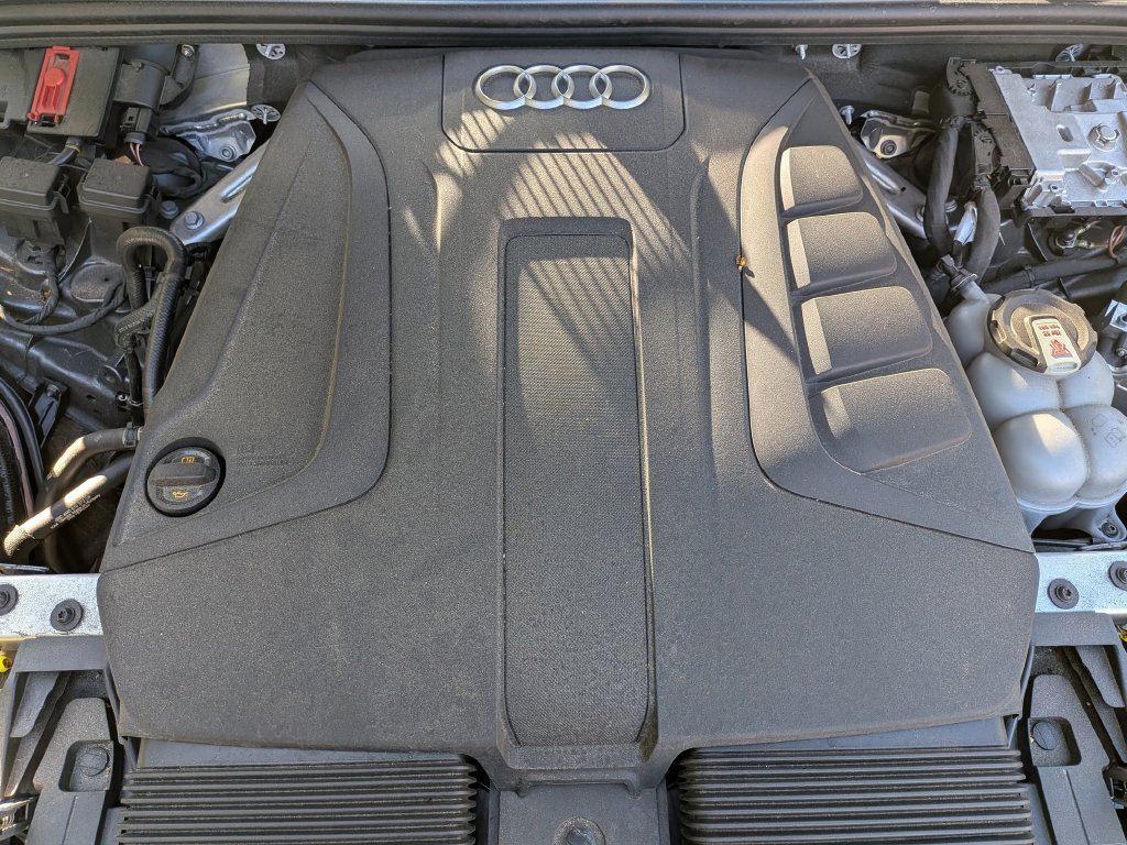 Used 2023  Audi 45 Premium image 36