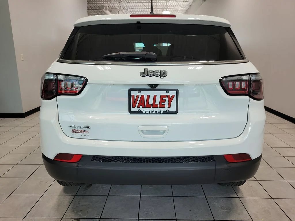 Used 2023 White Jeep Sport image 10
