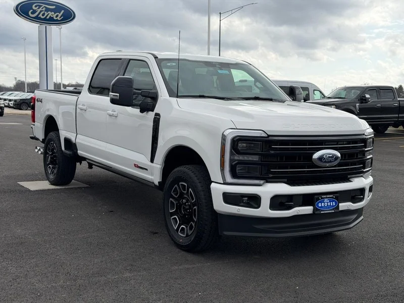 New 2026 Star White Metallic Tri-Coat Ford F-250® Platinum® image 3