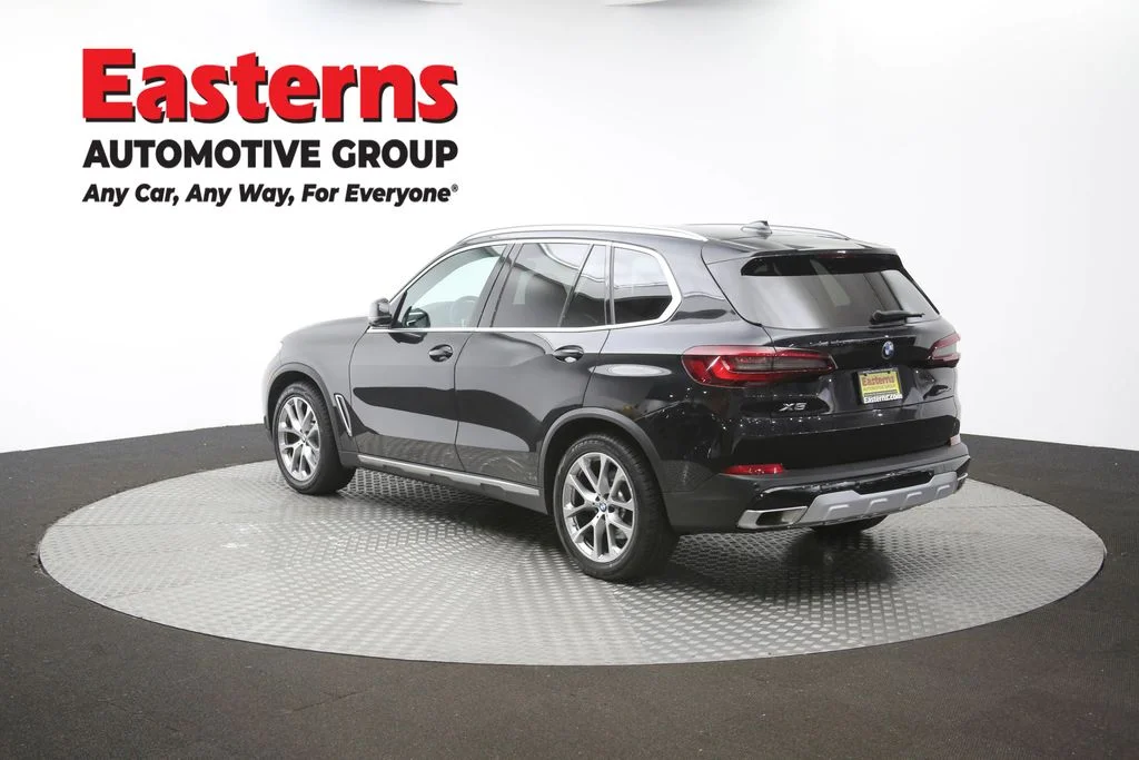 Used 2023 Black BMW xDrive40i image 60