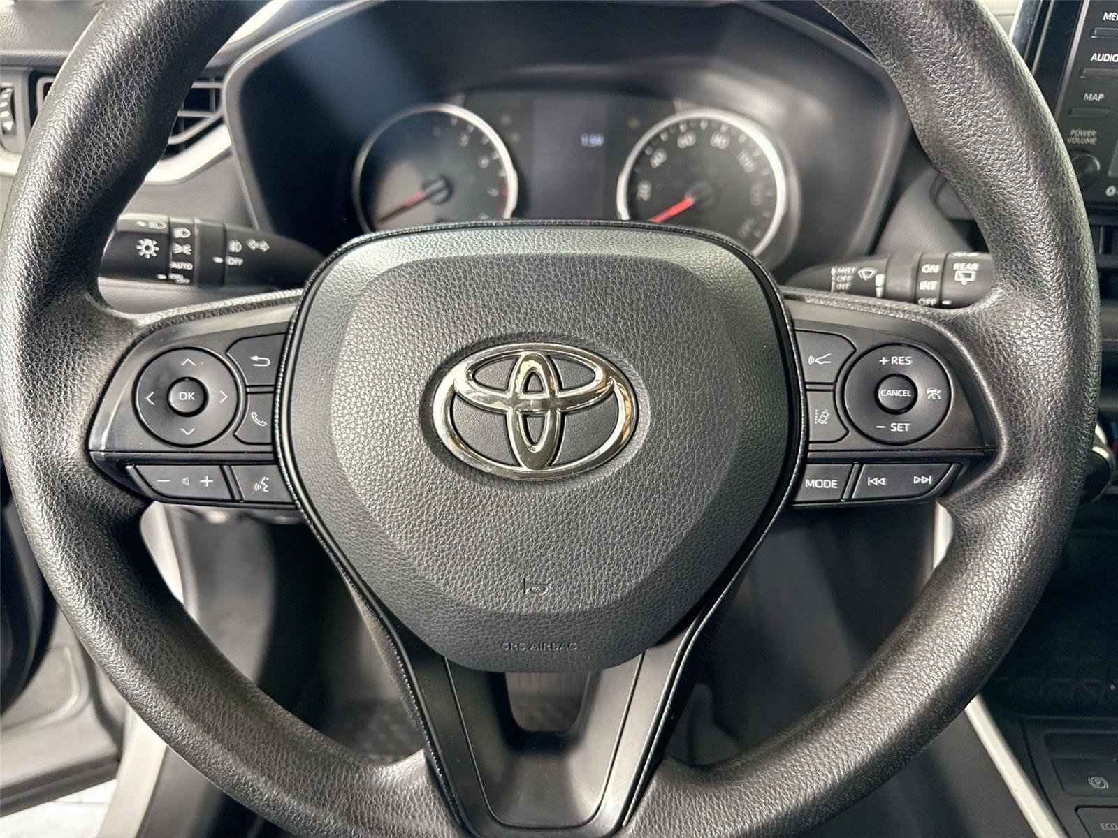 Used 2021 Silver Sky Metallic Toyota XLE image 14
