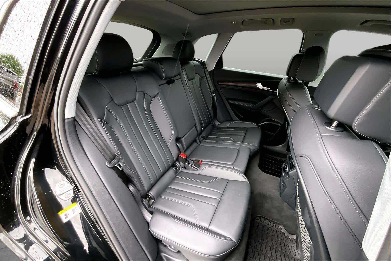 Used 2025 Mythos Black Metallic Audi S line Premium Plus image 21