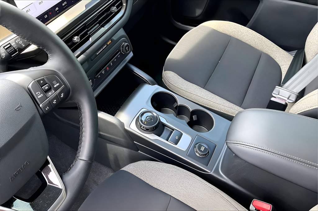 New 2026 Carbonized Gray Metallic Ford Big Bend image 9