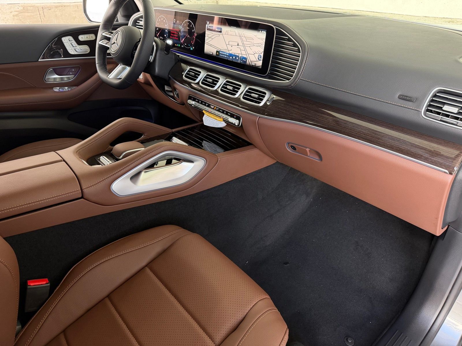 New 2026 Selenite Grey Metallic Mercedes-Benz GLS 450 image 15
