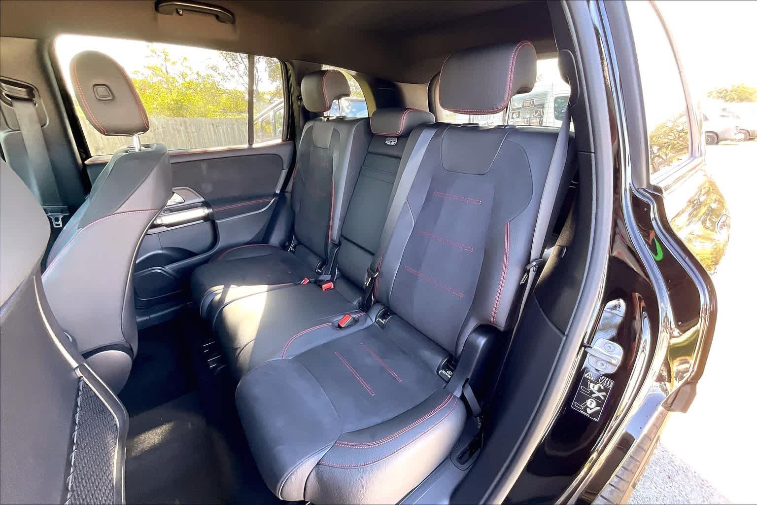 Certified Used 2024 Night Black Mercedes-Benz GLB 250 image 20