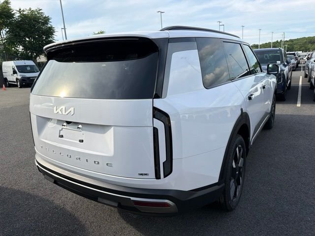 New 2027 Glacial White Pearl Kia S image 7