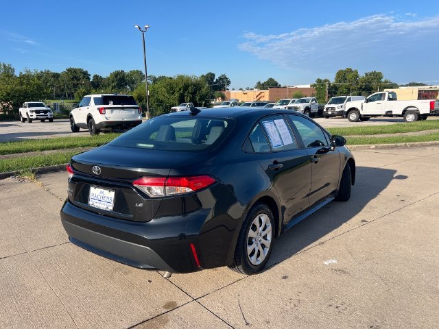 Used 2020 Black Toyota LE image 10