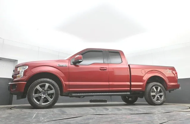Used 2015 Ruby Red Metallic Ford Lariat image 39