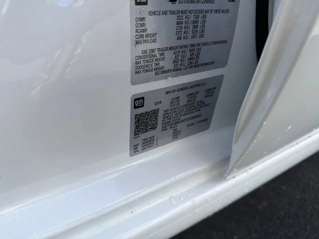 New 2026 Summit White GMC SLE image 34