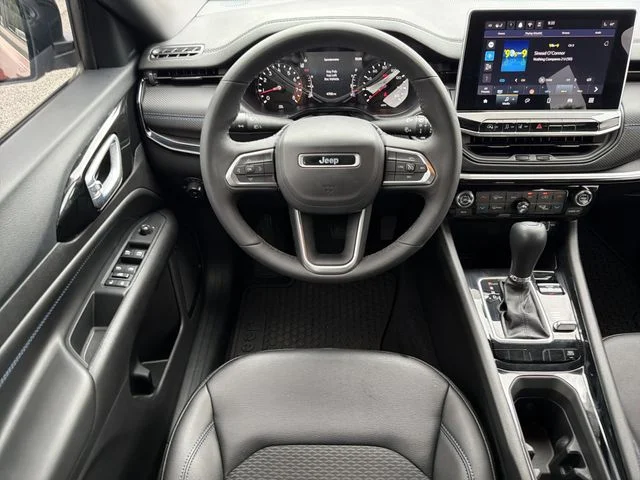 Used 2026 Red Jeep Latitude image 13