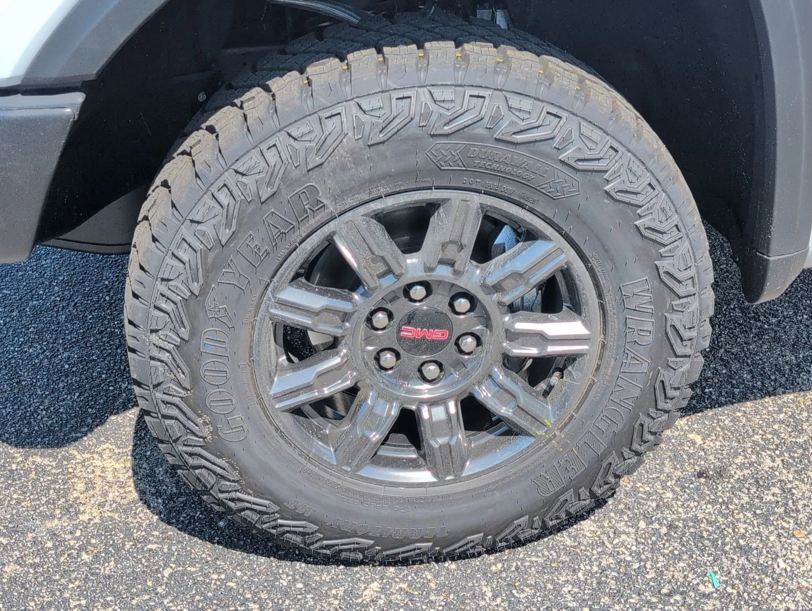 New 2026 Summit White GMC AT4X image 10