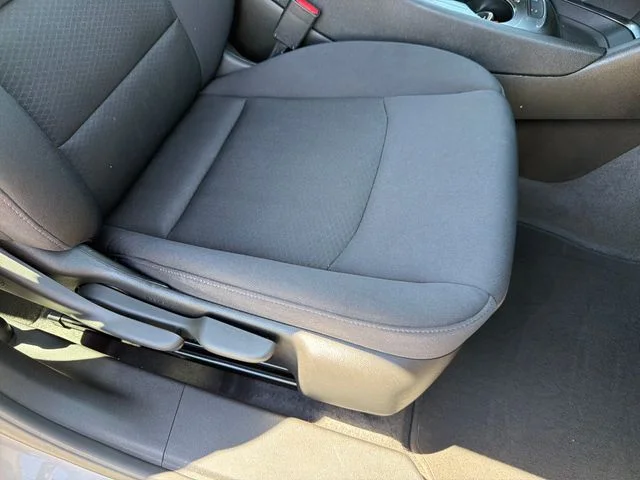Used 2024 Gray Chevrolet LT image 27
