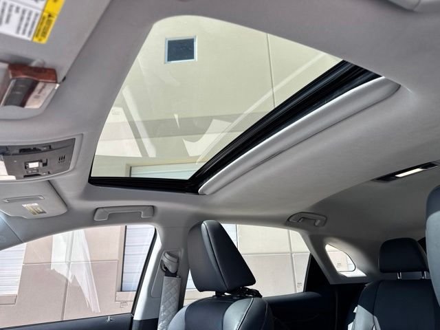 Used 2021 Gray Lexus 450h image 9