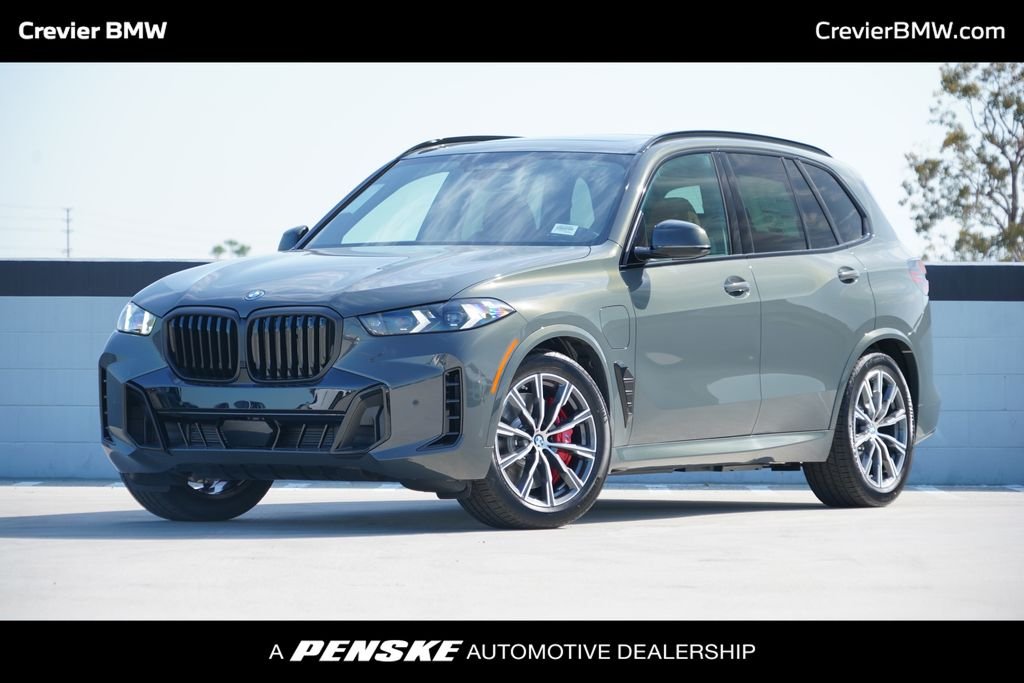 New 2026 Dravit Grey Metallic BMW xDrive50e image 1