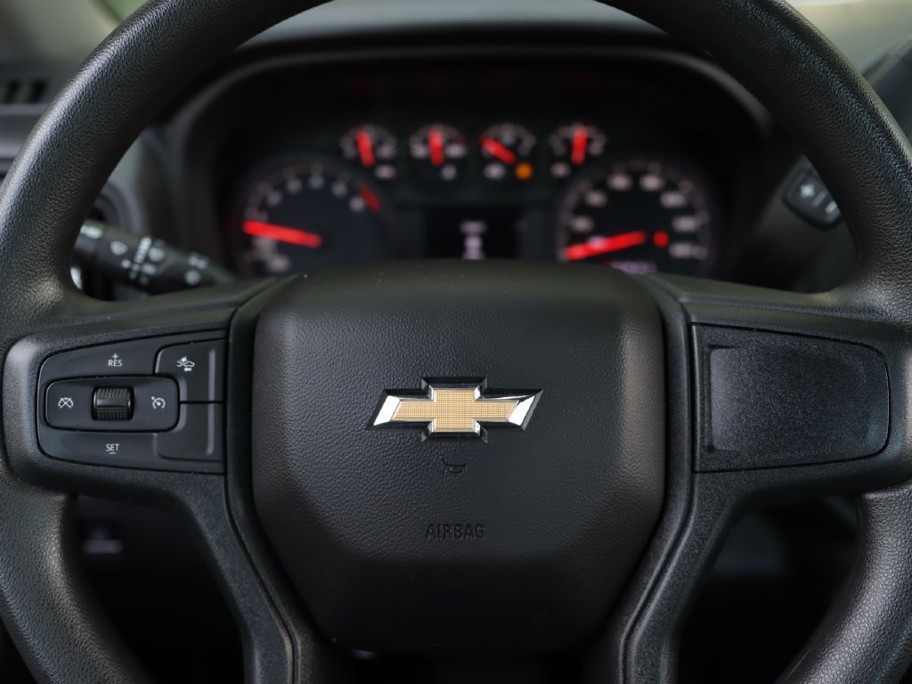 Used 2025 Summit White Chevrolet WT image 11