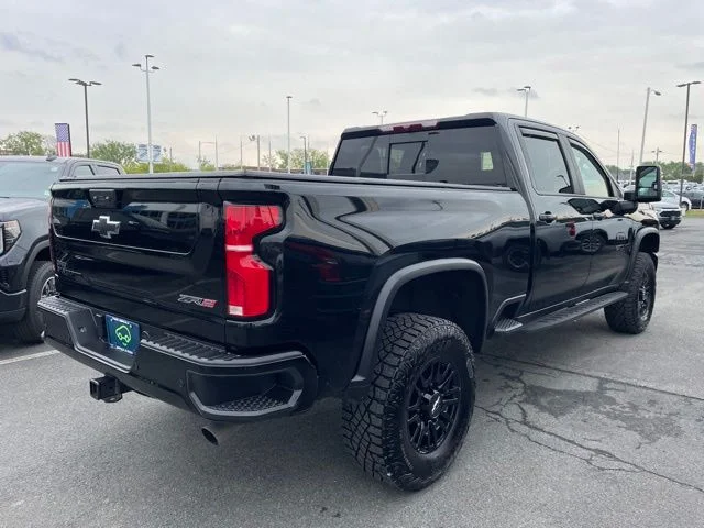 2025 Chevrolet Silverado 2500HD ZR2 - Photo 23