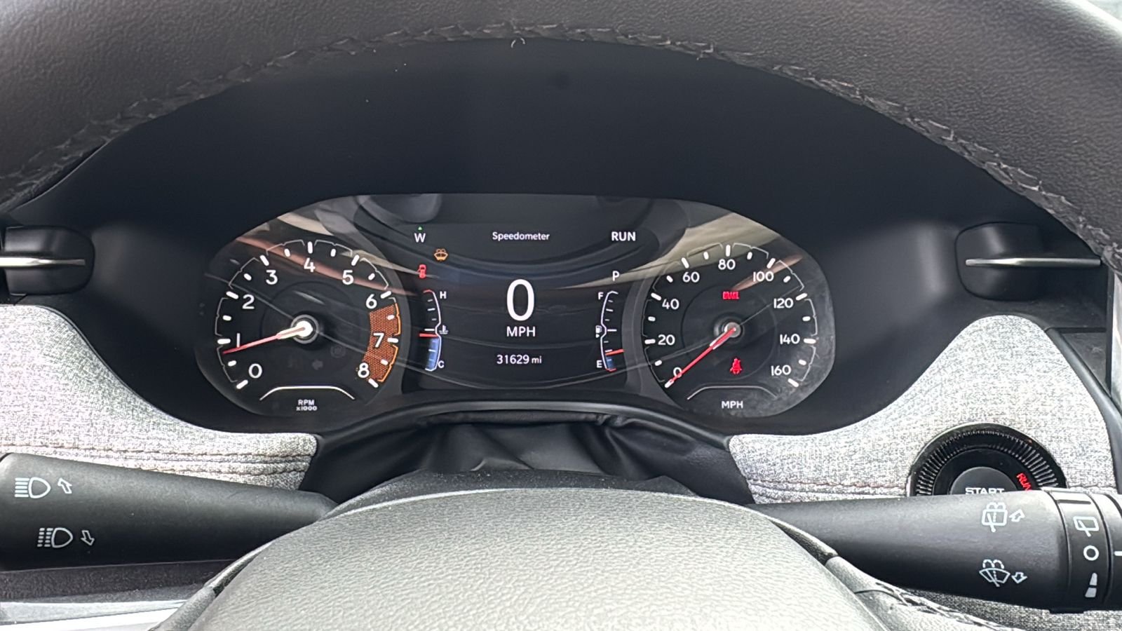 Used 2023 Black Jeep Latitude Lux image 25