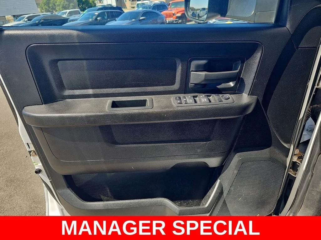 Used 2022 White Ram Tradesman image 25