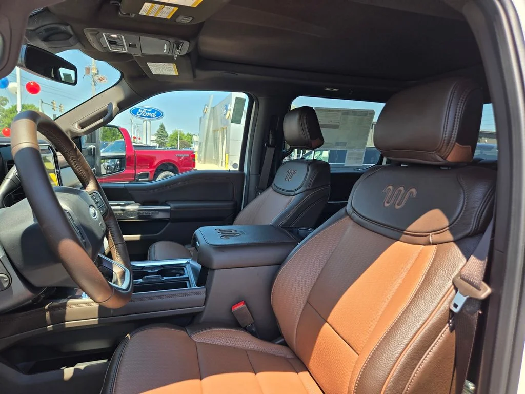 New 2026 Star White Metallic Tri-Coat Ford F-350® King Ranch® image 18