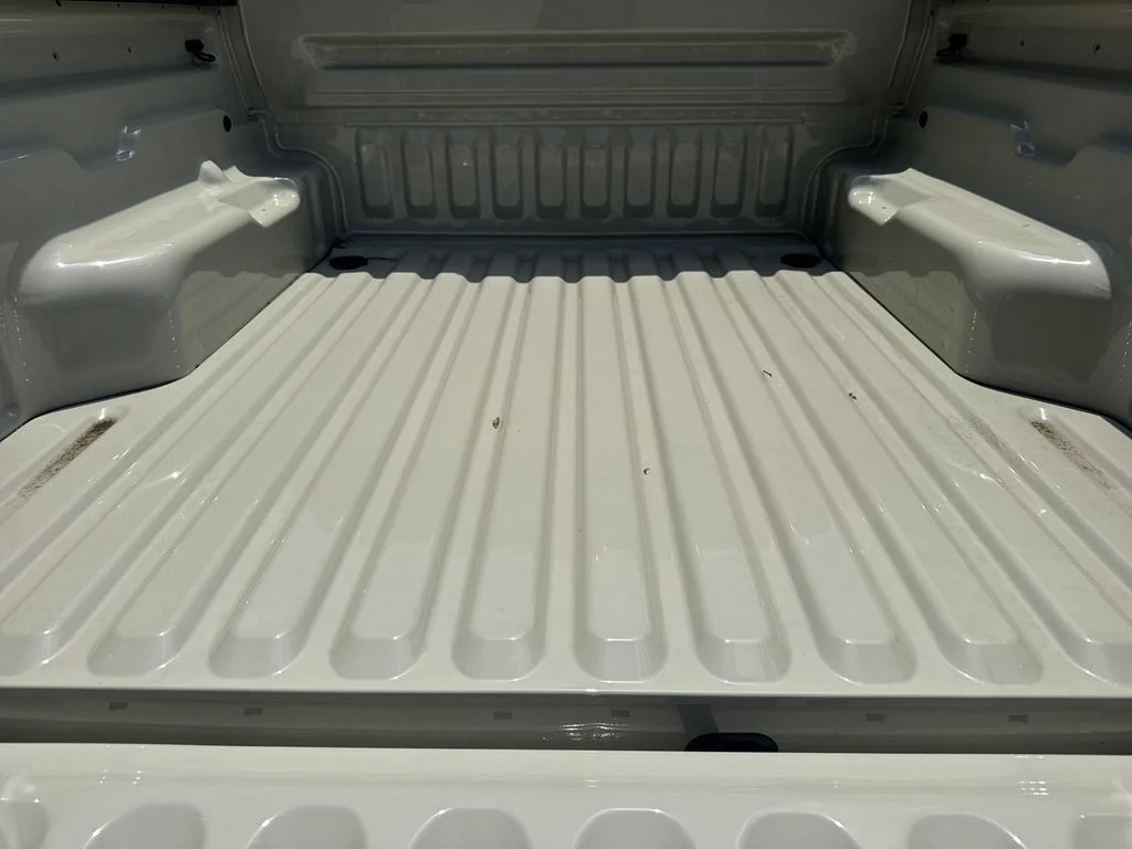 New 2025 Desert Sand Ford XLT image 18