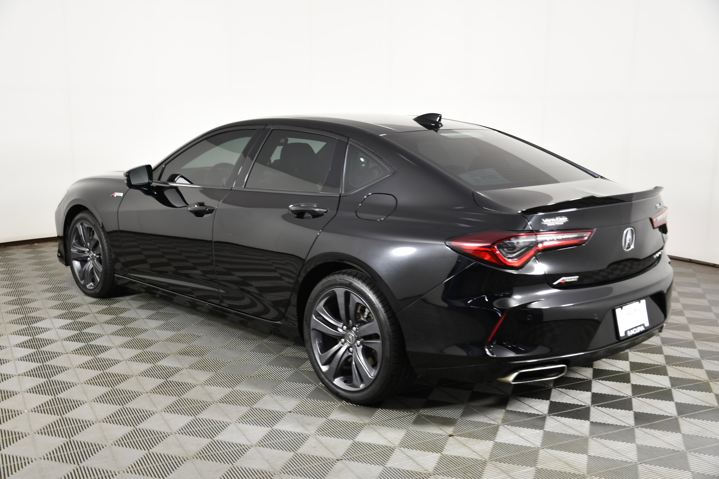 Used 2023 Majestic Black Pearl Acura w/A-Spec Package image 8