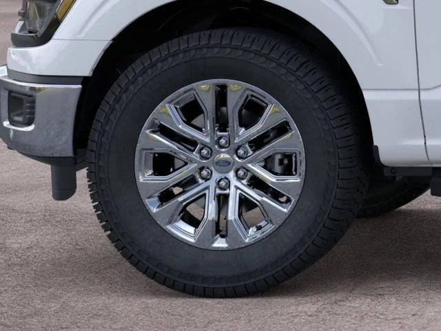 New 2026 Oxford White Ford XLT image 19