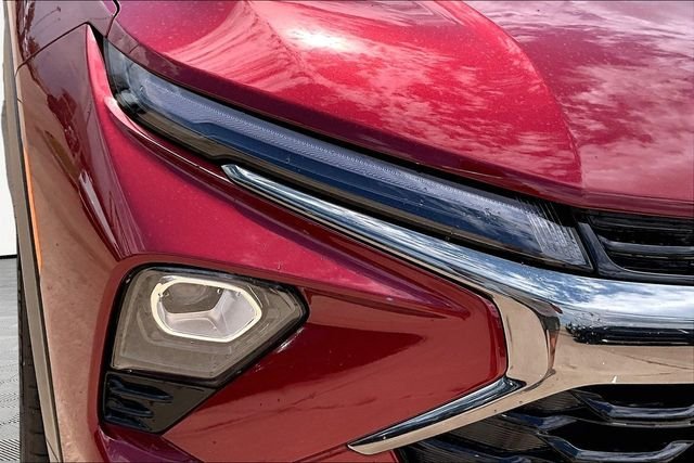 Used 2024 Red Chevrolet RS image 31