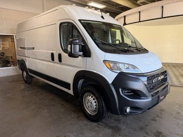 2026 RAM ProMaster Cargo Van Tradesman