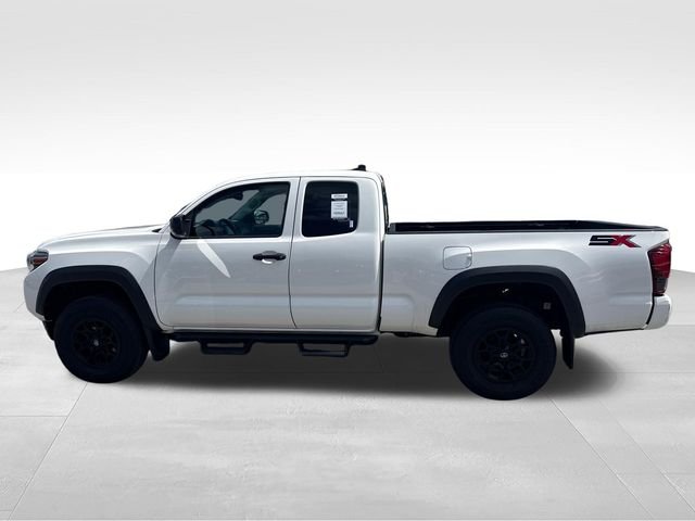 Used 2022 White Toyota SR image 2